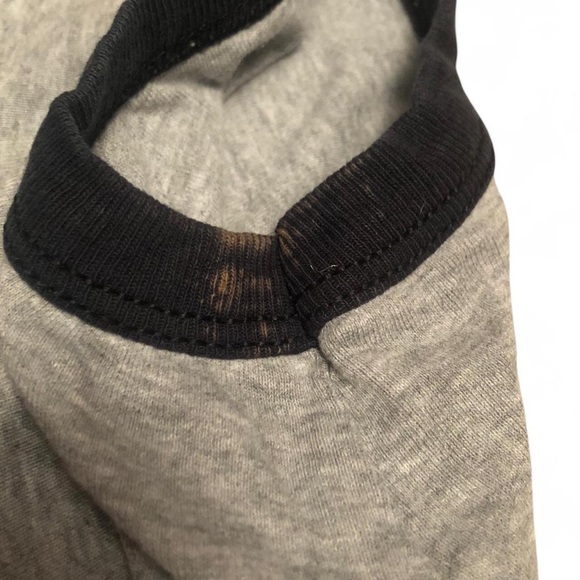 2004 Bewitched Tee - Picture 8 of 8